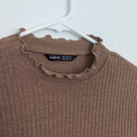 Long sleeve crop top - Picture 2 of 4